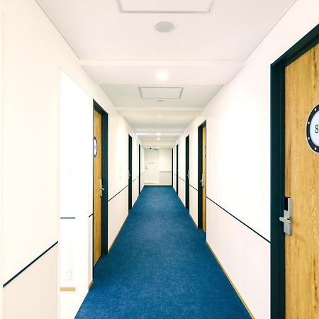 Webase Hakata Hostel Fukuoka  Dış mekan fotoğraf